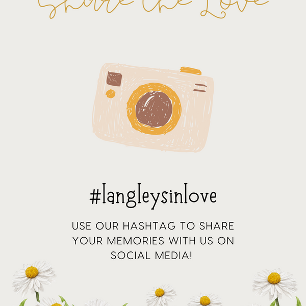 Daisy Themed Wedding Hashtag sign - personalised wedding hashtag sign - custom daisy floral wedding signage
