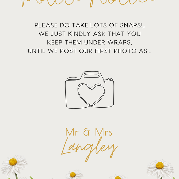 Daisy floral polite notice wedding sign - Polite notice card for wedding display - luxury wedding signage