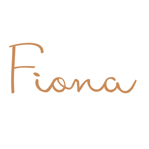 Luxury Handwritten Place Cards for Wedding - Standing Place Cards - fairytale regal font name cards for wedding tables