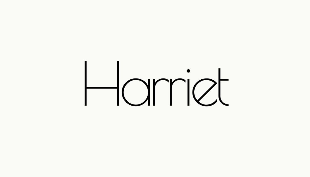Luxury Handwritten Place Cards for Wedding - Standing Place Cards - white minimalist name cards for wedding tables